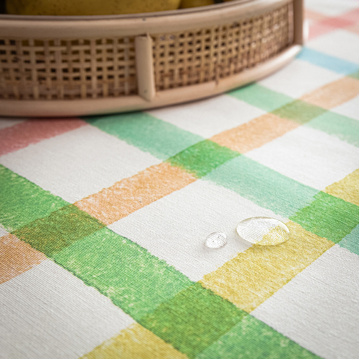 Eliette 398 tablecloth