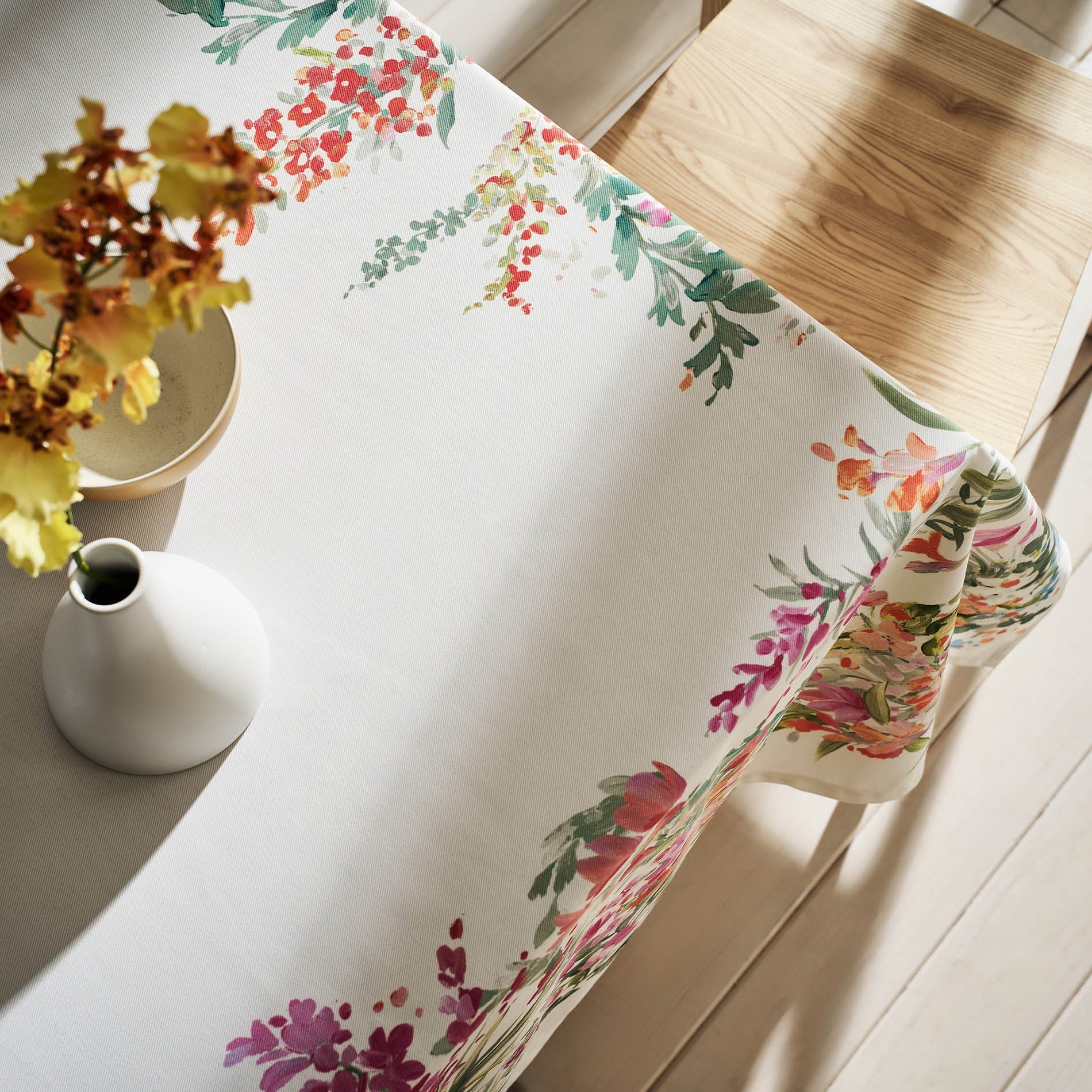 Everlee 422 Tablecloth