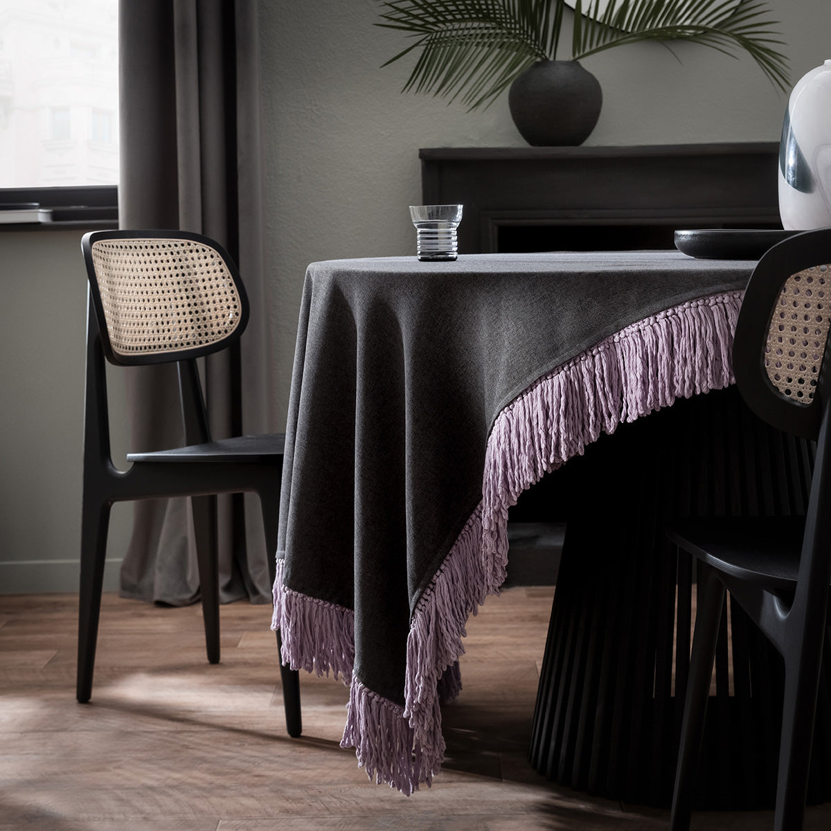 Tablecloth 165x165cm Cersei Carbon Black 453/ 14