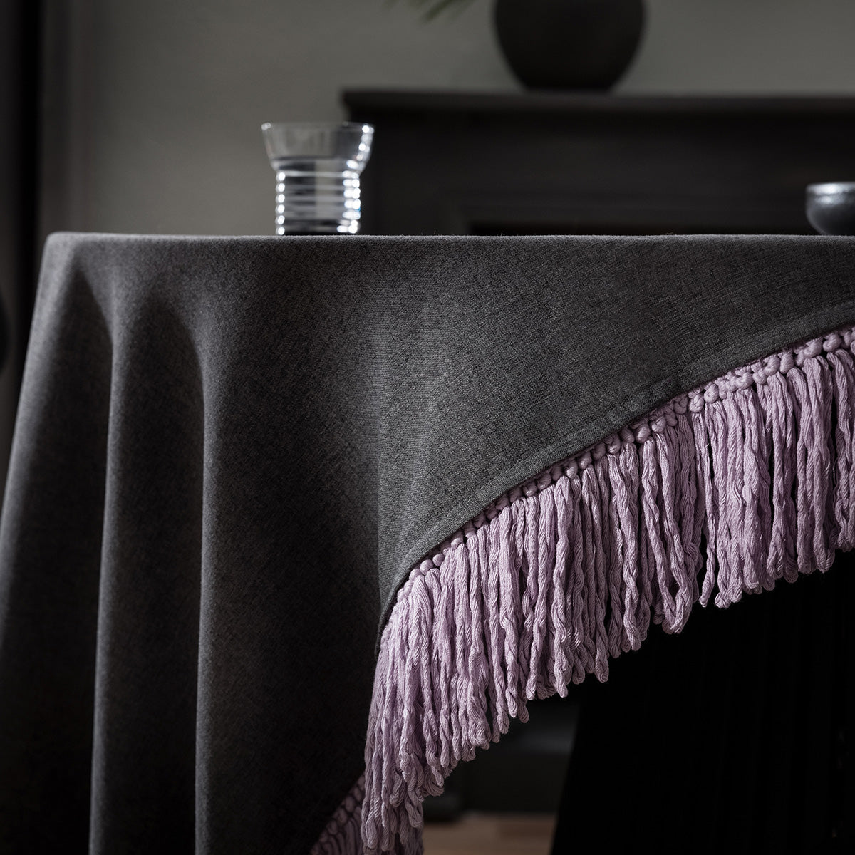 Tablecloth 165x165cm Cersei Carbon Black 453/ 14