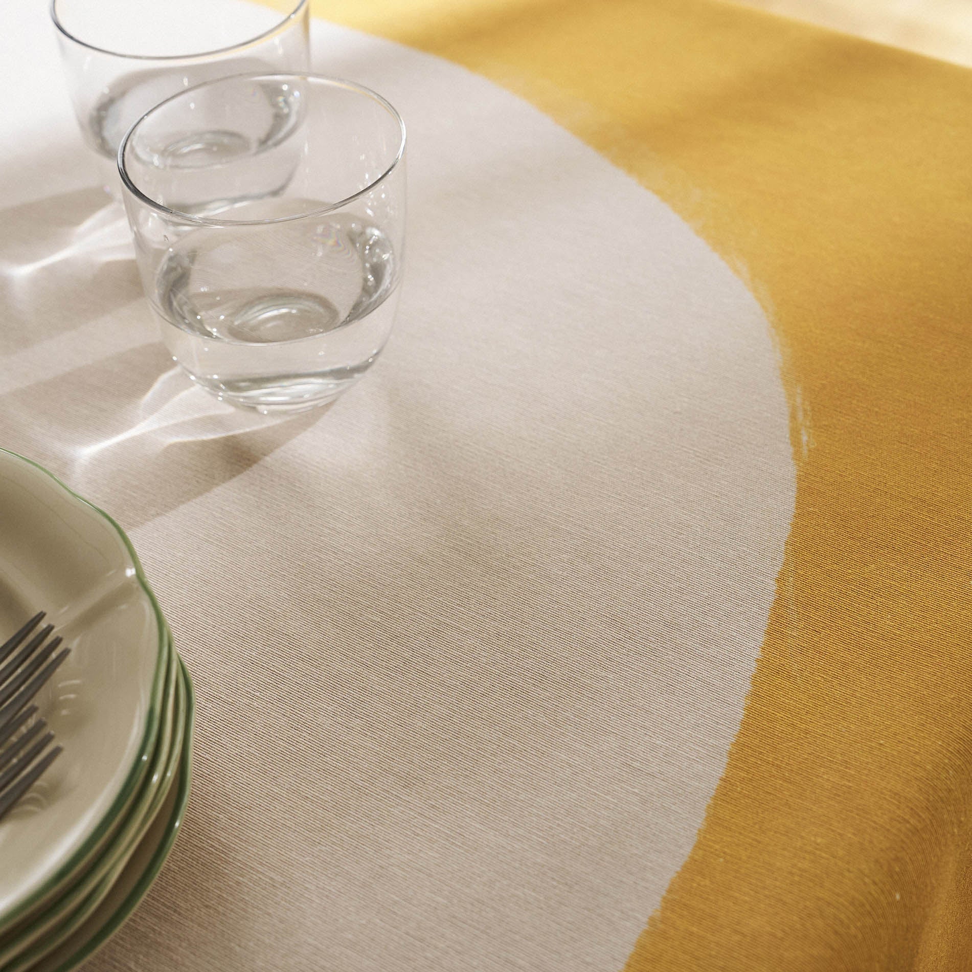 Τραπεζομάντηλο Zamira 384