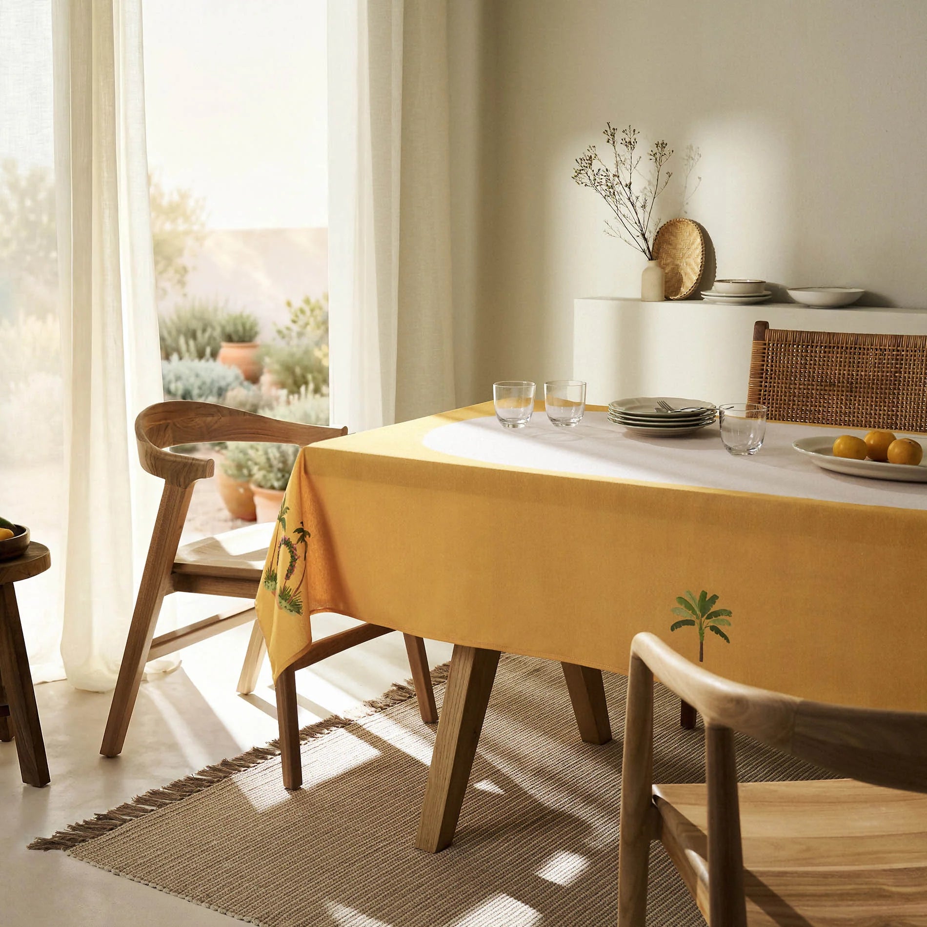 Τραπεζομάντηλο Zamira 384